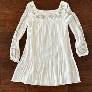 Xhilaration white embroidered boho style dress Sz S